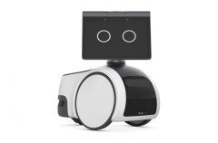 出了推出Ollo（静态陪同）取OlloNi（动态交互）两